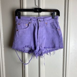 Vintage high waist Levi’s jean shorts